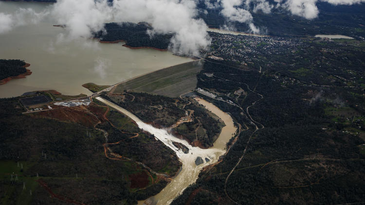Damage to Oroville's Main Spillway 'Was an Accident Waiting to Happen'