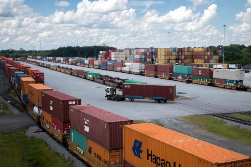 GPA Approves Projects to Expand Rail, Gate Capacity