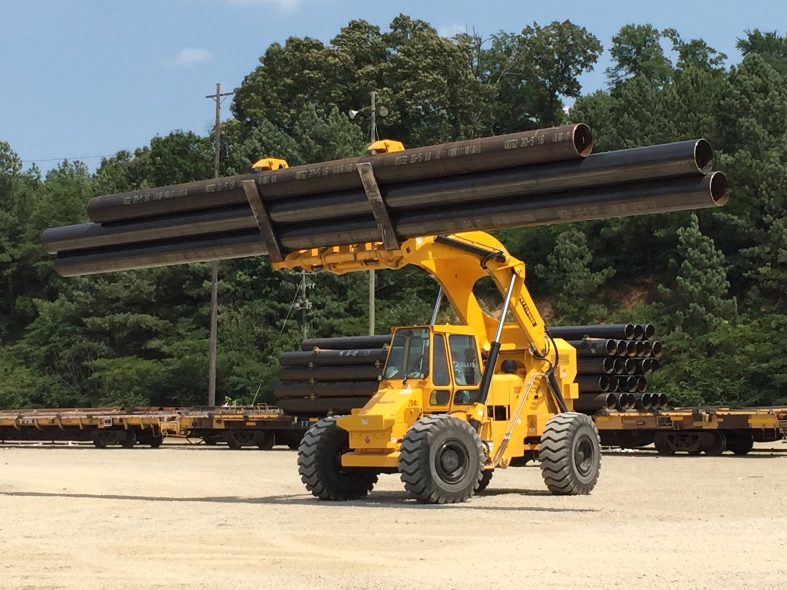 Taylor Machine Works Joins Pettibone as Cary-Lift Dealer