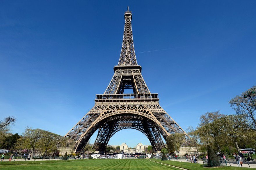 Autodesk News: Eiffel Tower Grand Site Unveiled in 3D for the First Time Thanks to BIM