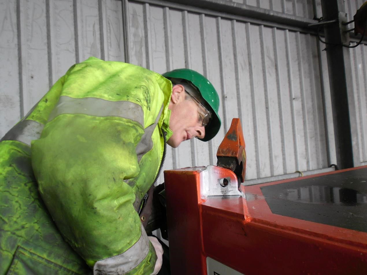 Avoid Lifting Gear Failure