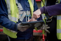 Hexagon Partners with Clevest to Improve Utility Field Operations