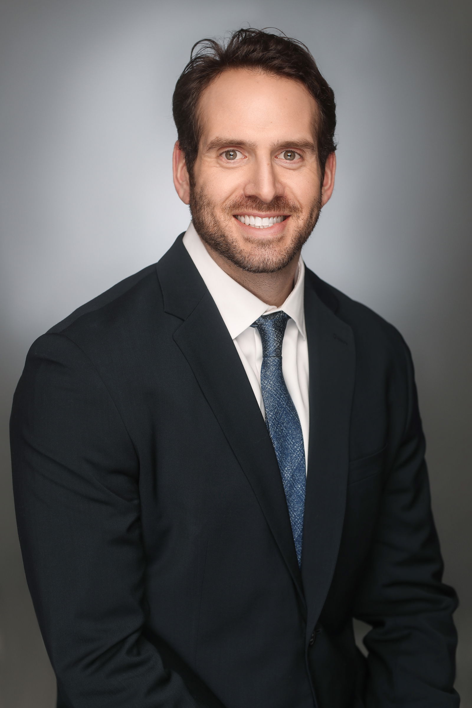 Shant Paklaian Joins HNTB in Chicago