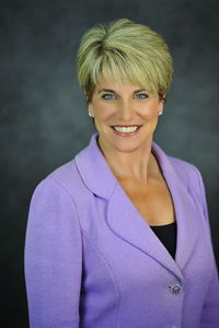 Beth Kigel, Recognized Transportation Thought Leader, Joins HNTB’s National Emerging Mobility and Smart Cities Practice