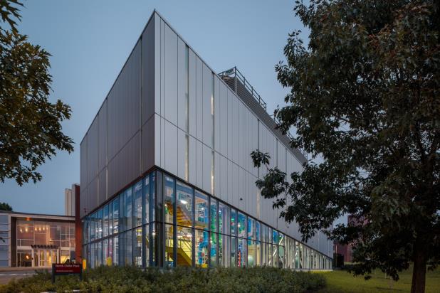 Leers Weinzapfel Associates Completes UMass Amherst North Chiller Plant