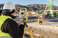 Leica Geosystems Introduces New Generation of Manual Construction Total Stations