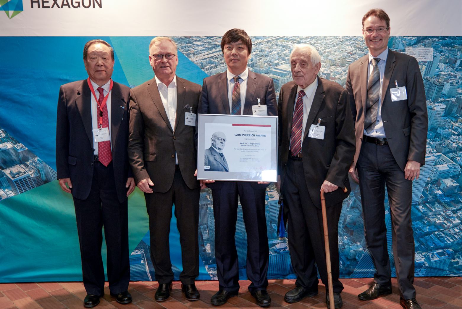 Carl Pulfrich Award 2019 Presented to Prof. Dr. Bisheng Yang