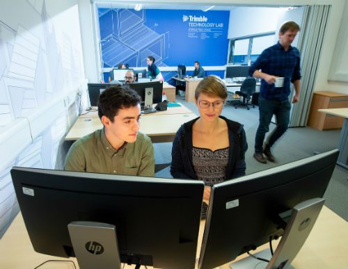 Scotland’s Edinburgh Napier University to Establish Trimble Technology Lab for Architecture, Engineering and Construction