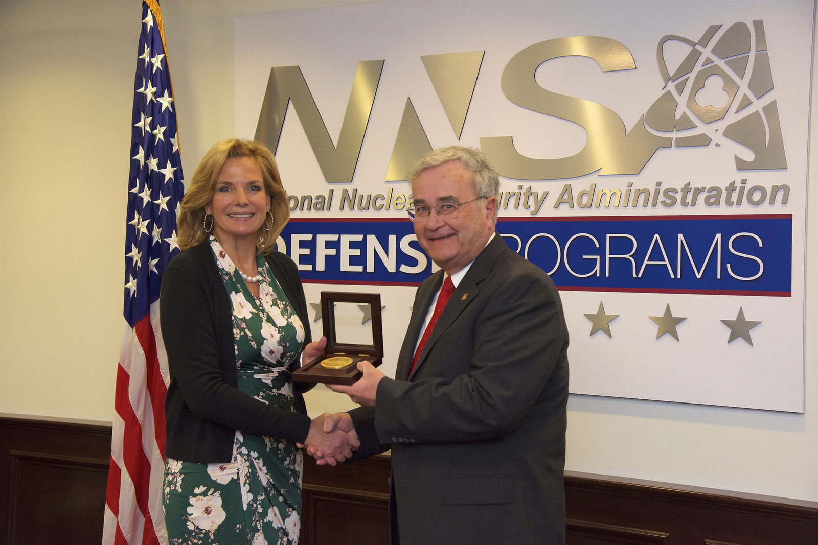 A Career in Service to National Security: Bechtel Executive Honored by U.S. Department of Energy
