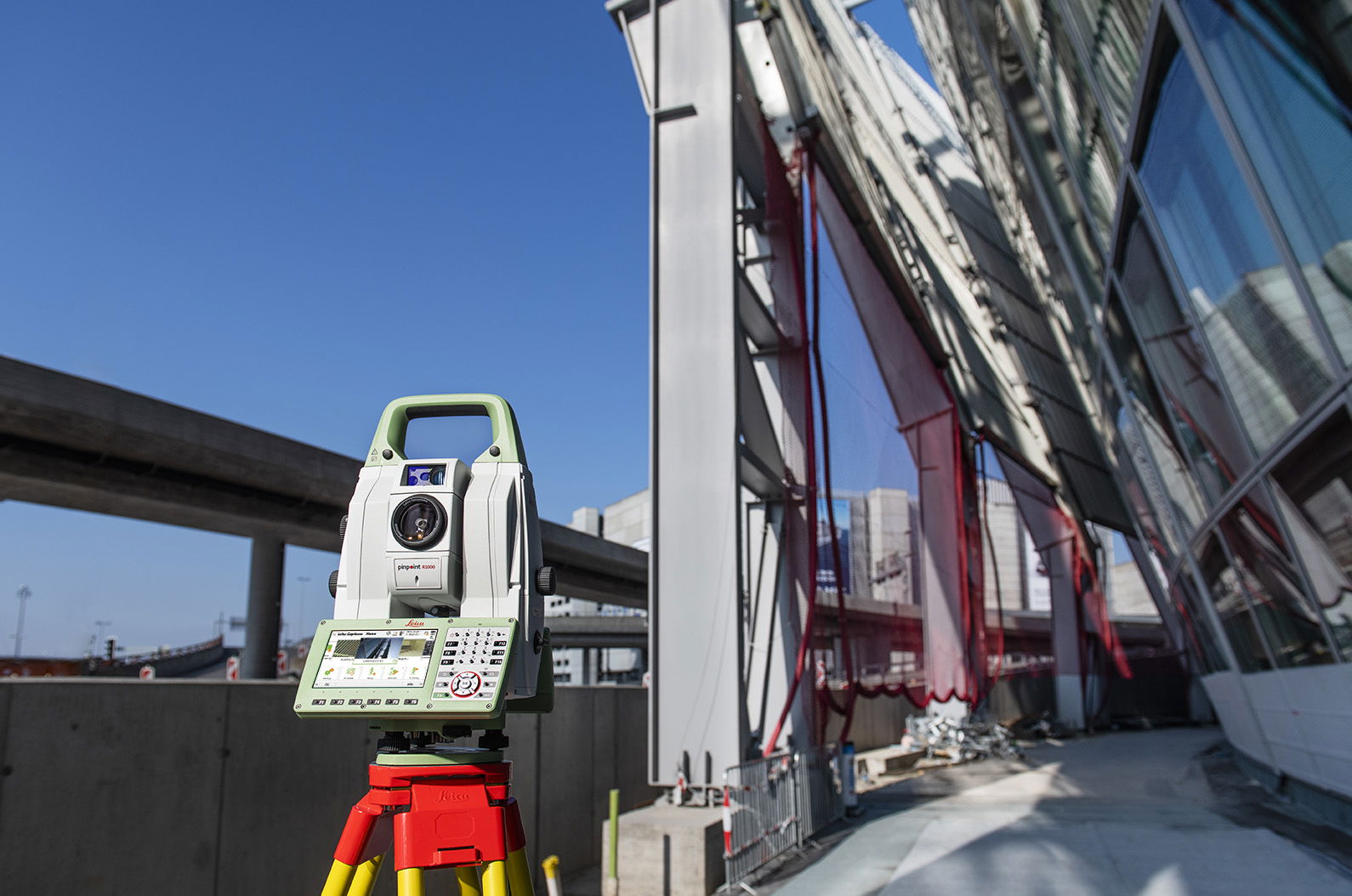 Leica Geosystems announces new most accurate total station