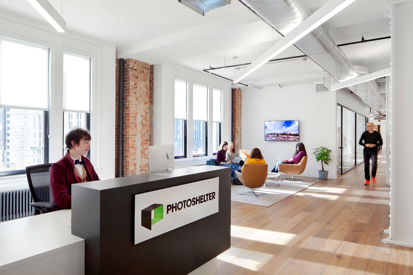 Capital Properties and Montroy DeMarco Architecture Complete 23,300-square foot Headquarters Office for PhotoShelter at Trinity Centre in Manhattan