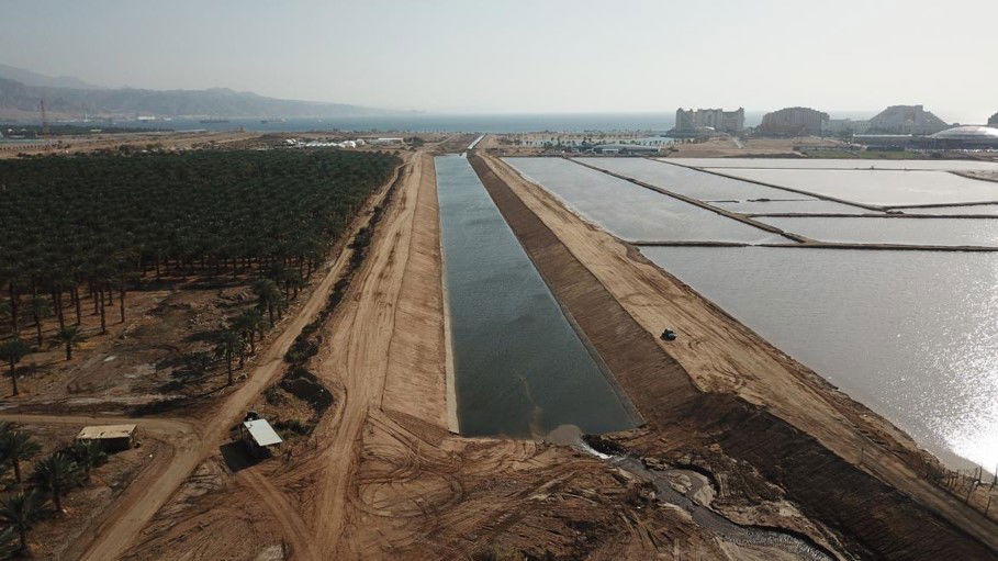 Designing the Kinnet Tunnel for a 100-Year Service Life