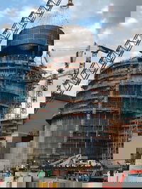 Bechtel Sets Top of Unit 3 at U.S. Nuclear Plant Construction Site