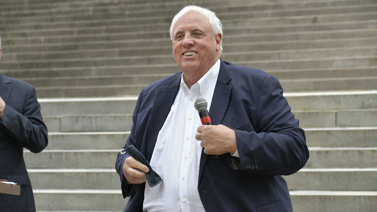 Gov. Justice awards over $1.6 million in Transportation Alternatives and Recreational Trails Program grants benefitting Metro Valley region