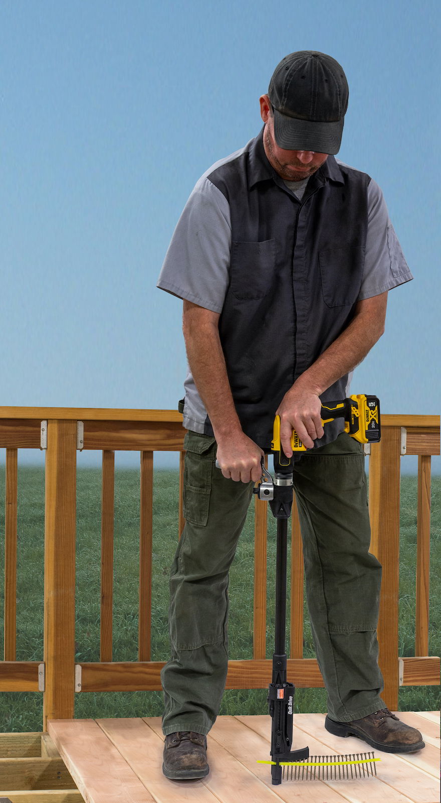Simpson Strong-Tie Introduces Lightweight Quik Drive® Cordless Combo Kit for Faster, Easier Subfloor and Decking Fastener Driving