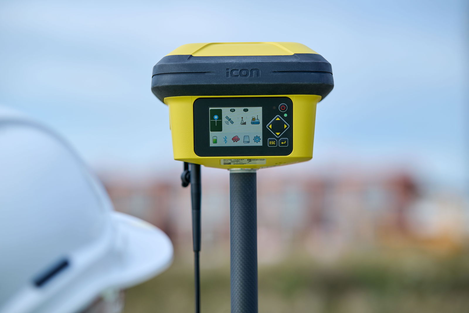 Leica Geosystems launches next-generation Leica iCON gps 160 — the most versatile construction Smart Antenna
