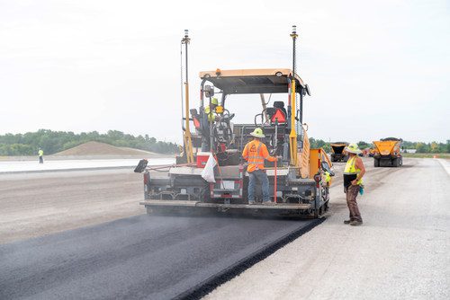 Trimble Introduces Horizontal Steering Control, Automatic Screed Width Control For Vogele Asphalt Pavers