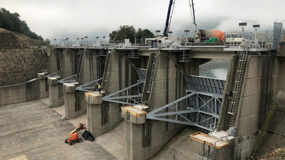 System-K Concrete Extends the Service Life of Concrete Dam Caps