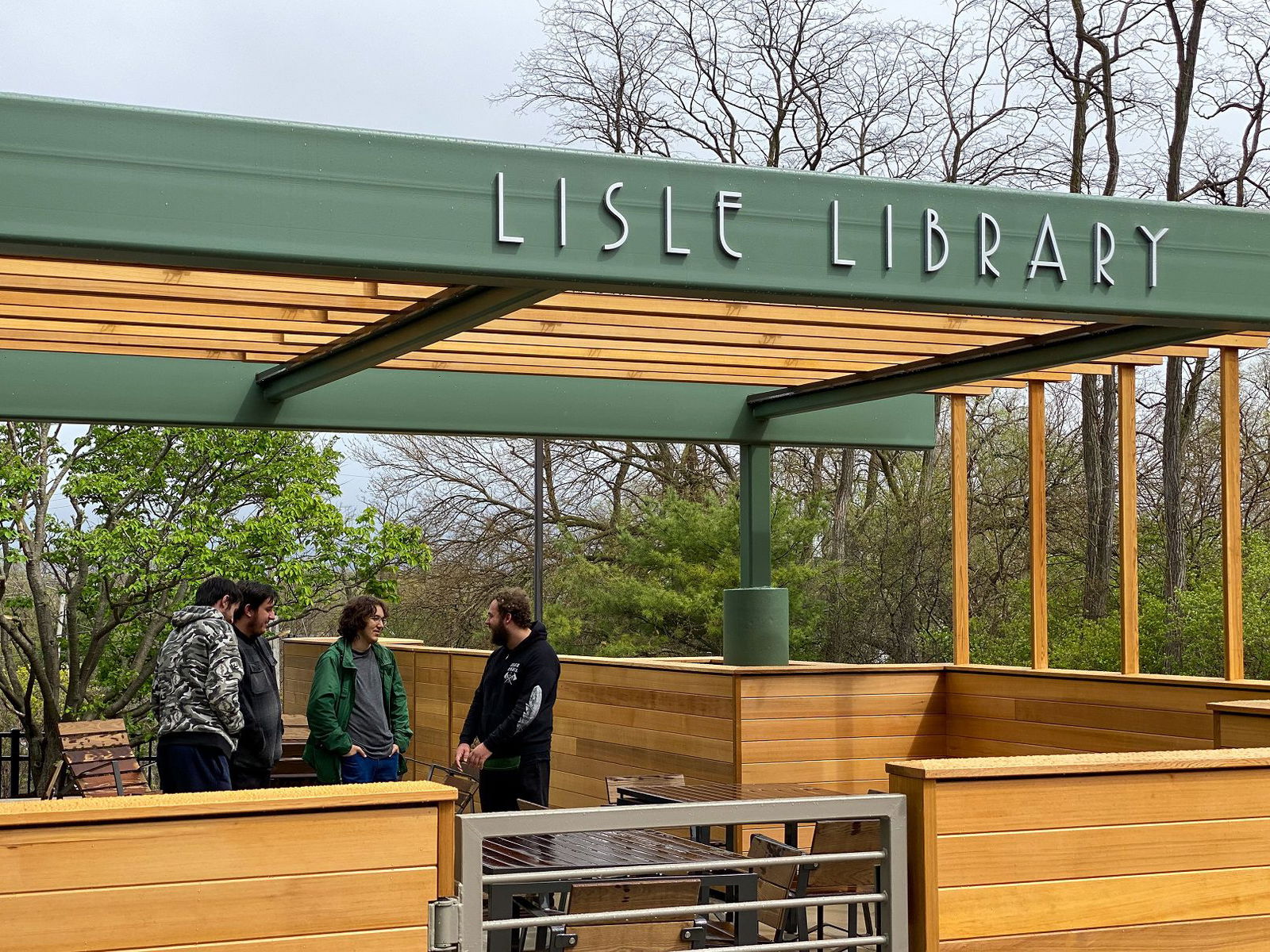 Woolpert Celebrates Grand Opening of Renovated Lisle Library District in Chicago Suburbs