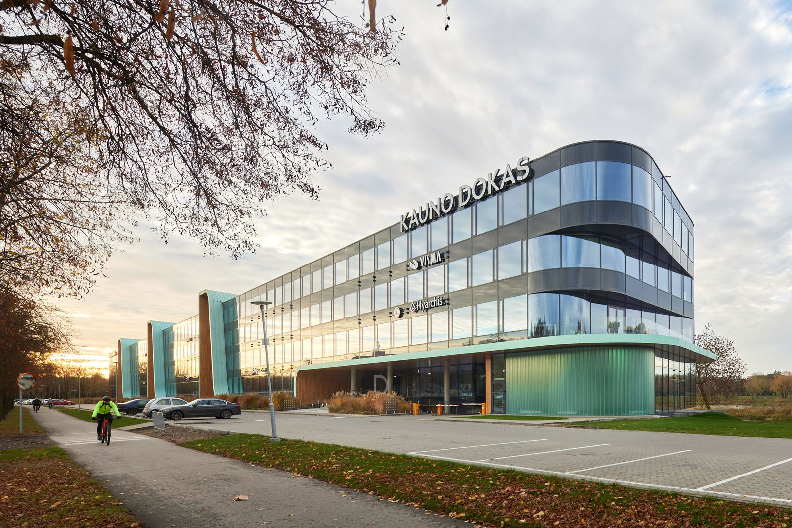 River-Cooled Kauno Dokas and Nearly-Zero-Energy VERDE Buildings Set New Standards of Sustainability in Baltic Real Estate