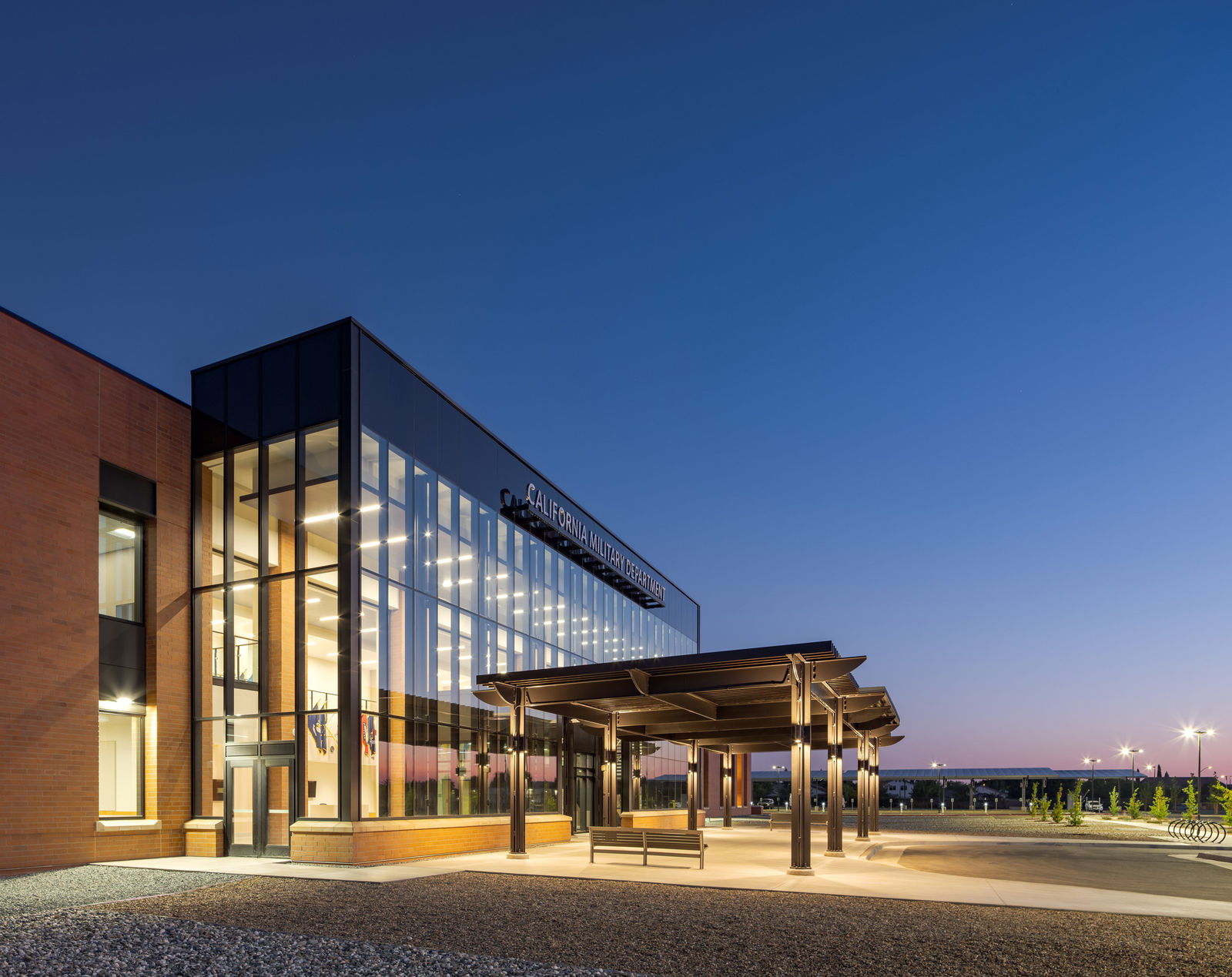 The California Military Department HQ site is designed to meet the state’s net zero energy and sustainability standards