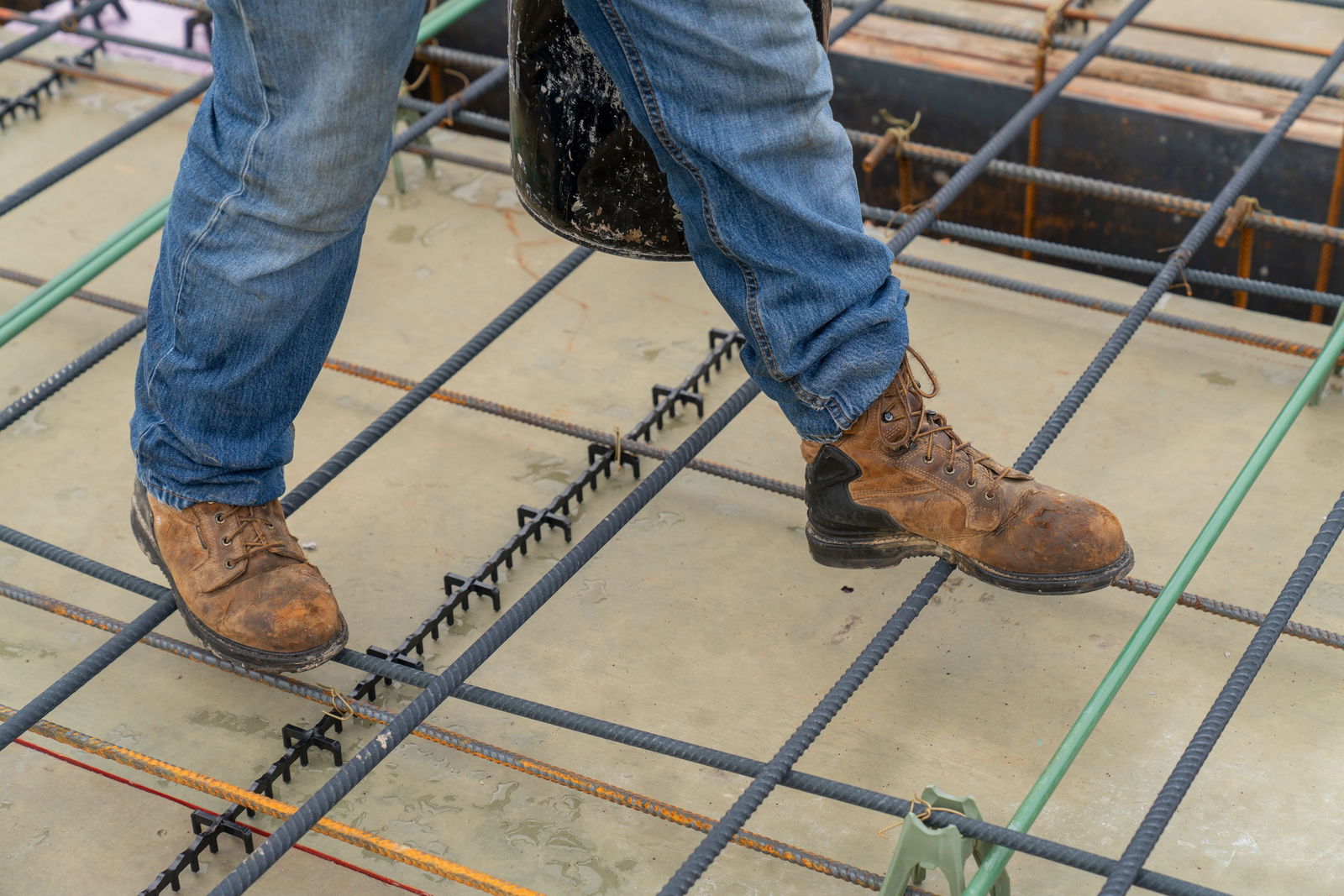 Sherwin-Williams Introduces Sher-Bar™ TEC – The First  Damage-Tolerant Textured Epoxy Coating for Rebar