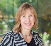 Podcast with Esri's Dr. Este Geraghty