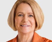 Podcast from Esri UC 2024: Amy Bunszel, Executive Vice President, Architecture, Engineering and Construction Solutions, Autodesk