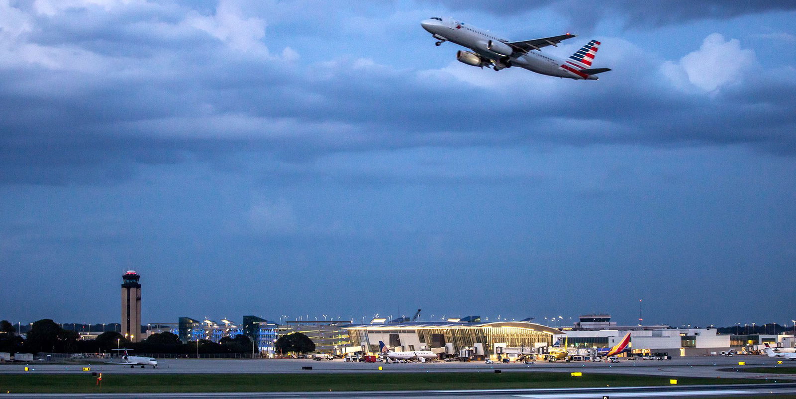 HDR Selected to Provide Civil Engineering Services at Charlotte Douglas International Airport