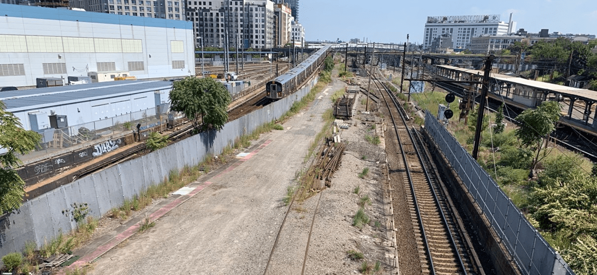 STV-Naik Joint Venture Supports Comprehensive Modernization of Nation’s Busiest Rail Line