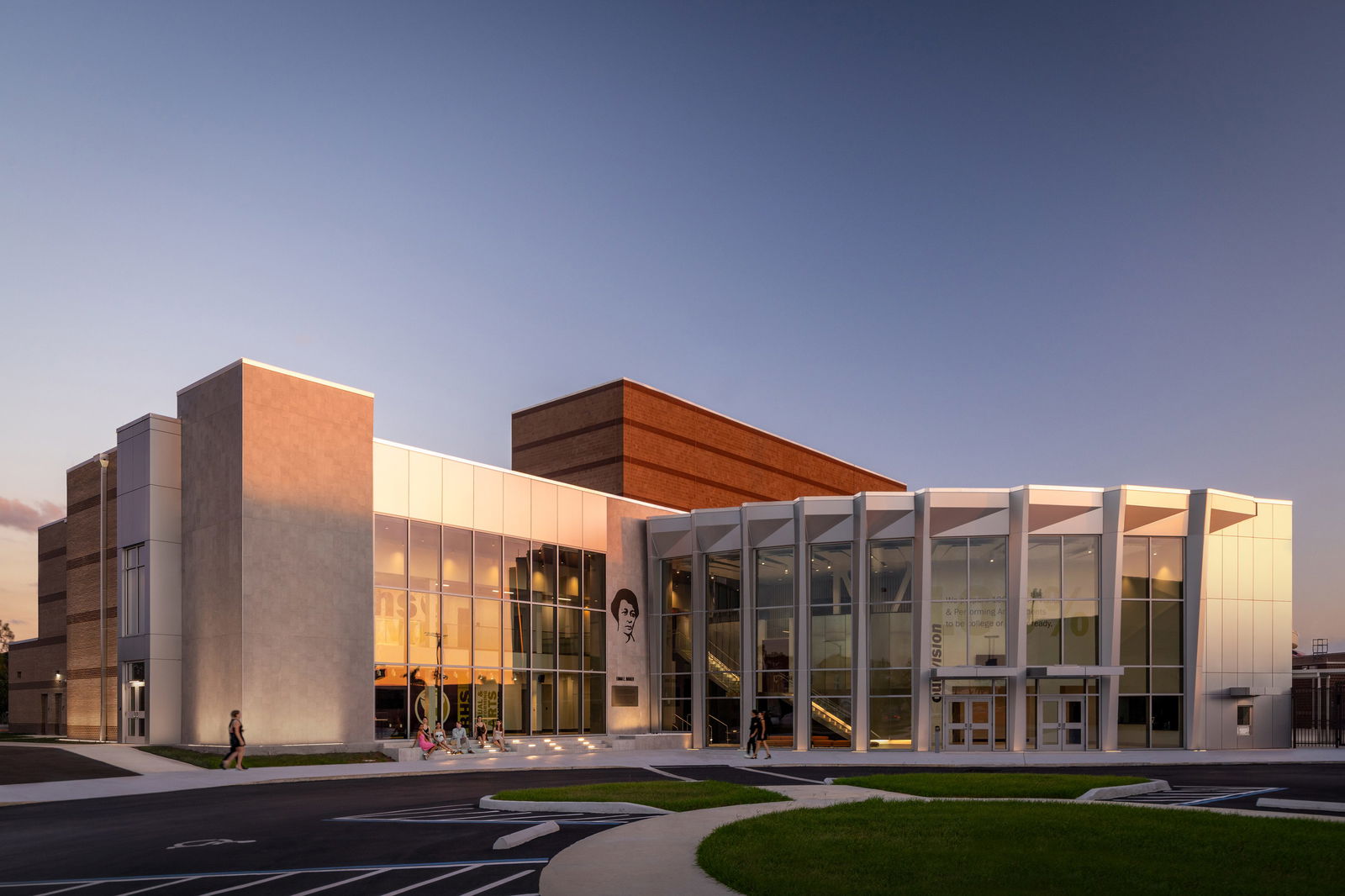 Schenkel Shultz Announces Grand Opening of Booker Visual and Performing Arts Center in Sarasota