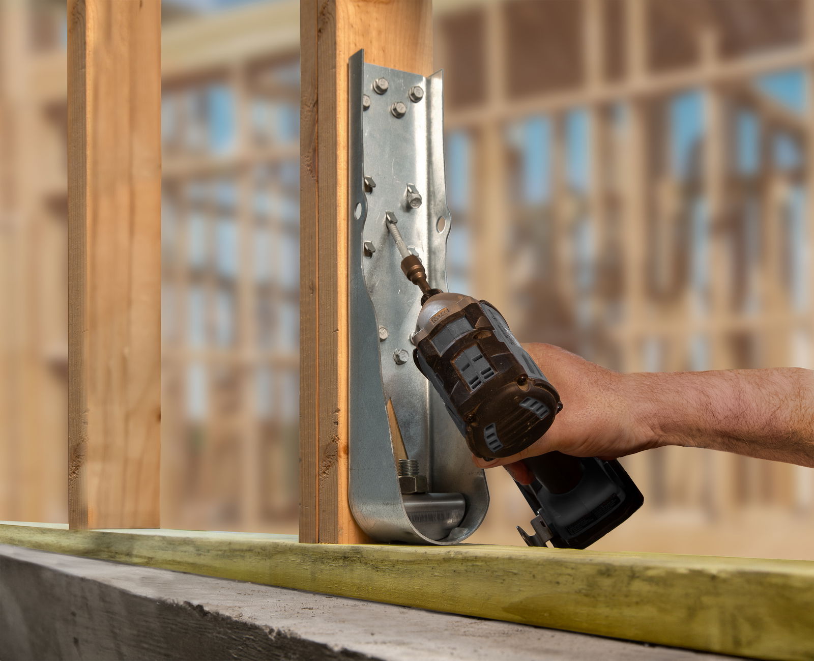 Innovative New HDUE™ Holdown from Simpson Strong-Tie Meets Residential Construction’s Increasing Design Demands