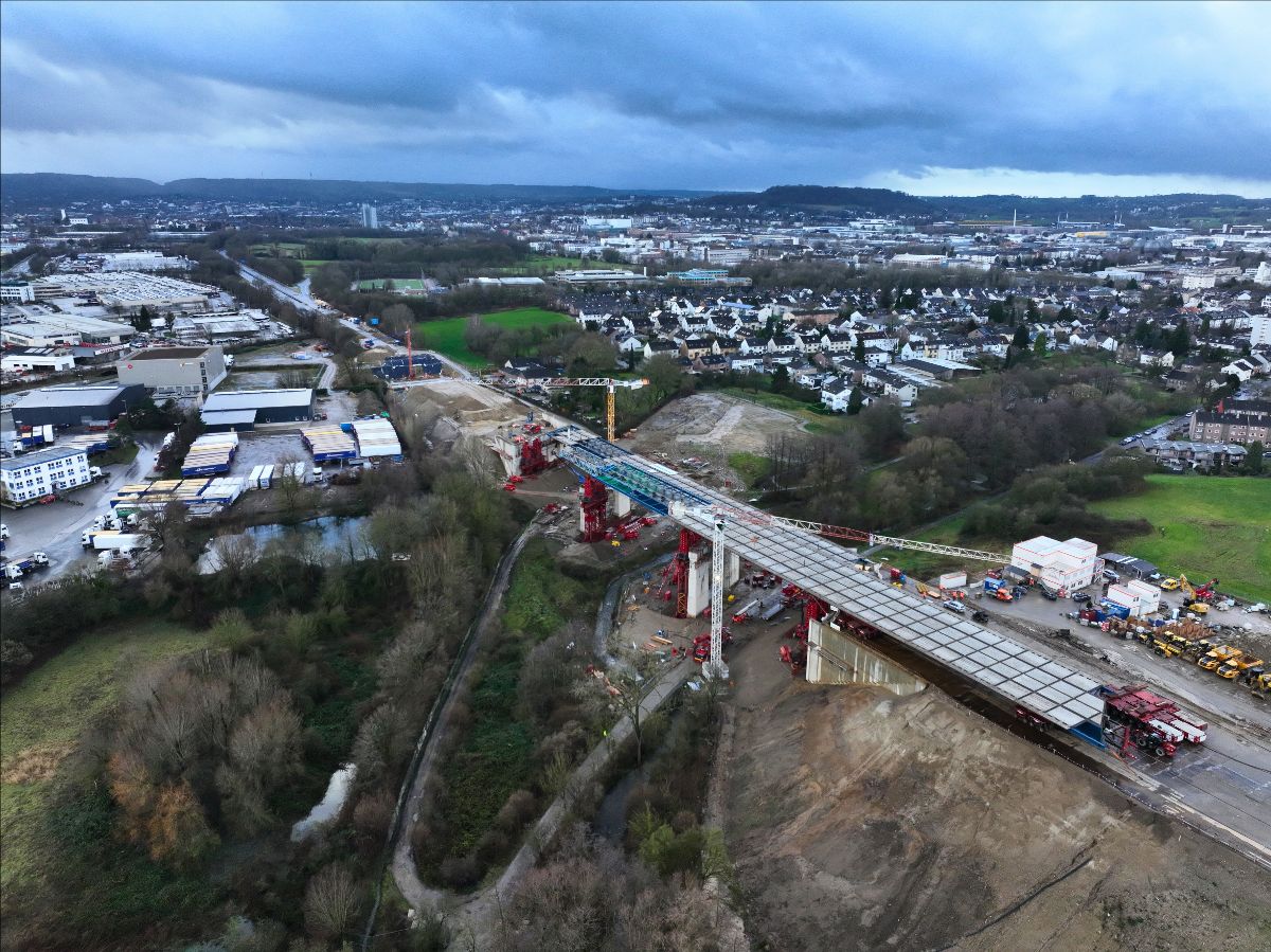 Haarbachtal Bridge Successfully Launched Using Combined Techniques at Great Heights