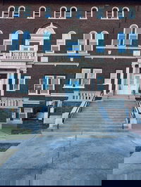 Western Specialty Contractors Restores Entrance to University of Saint Mary’s Historic Xavier Hall in Kansas