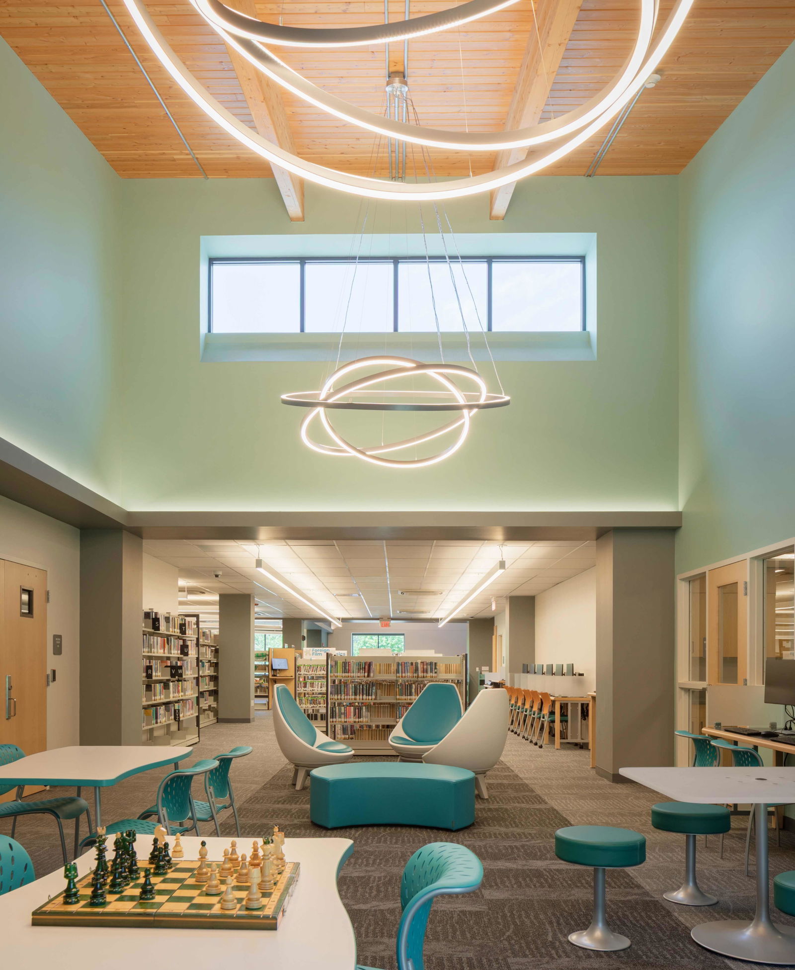 Warren County [NJ] Library Branch features DIGroup Architecture-Designed Physical-Space Experiences