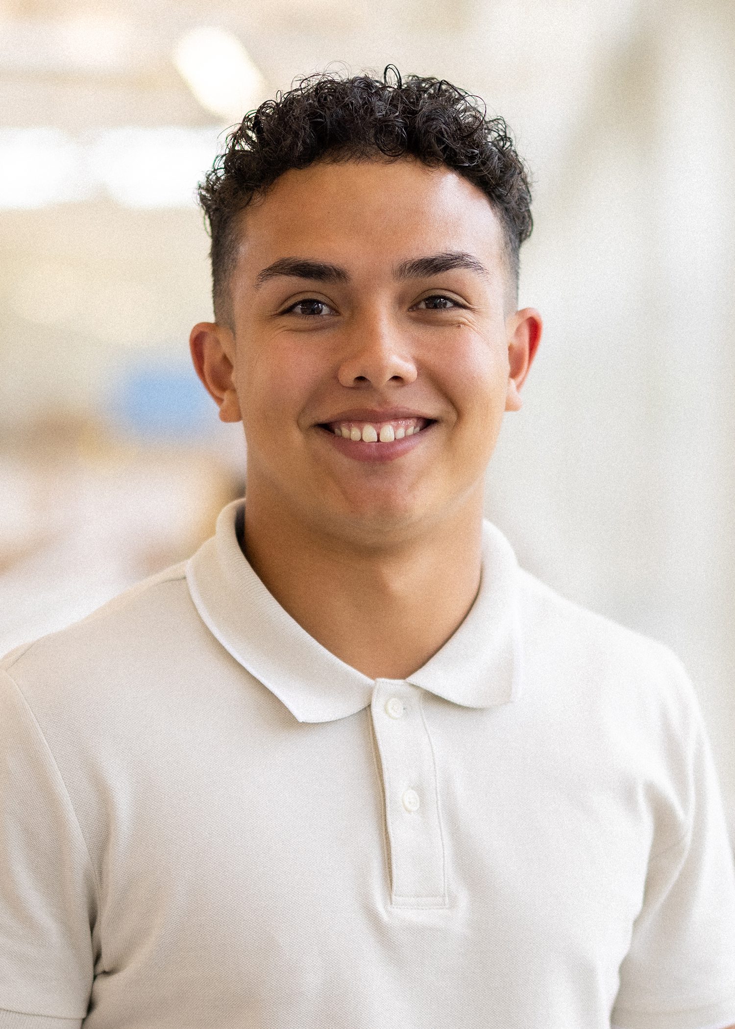 DFI Educational Trust Awards Eight Scholarships