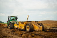 Trimble Earthworks Now Available For Select Towed, Wheeled Tractor Scrapers