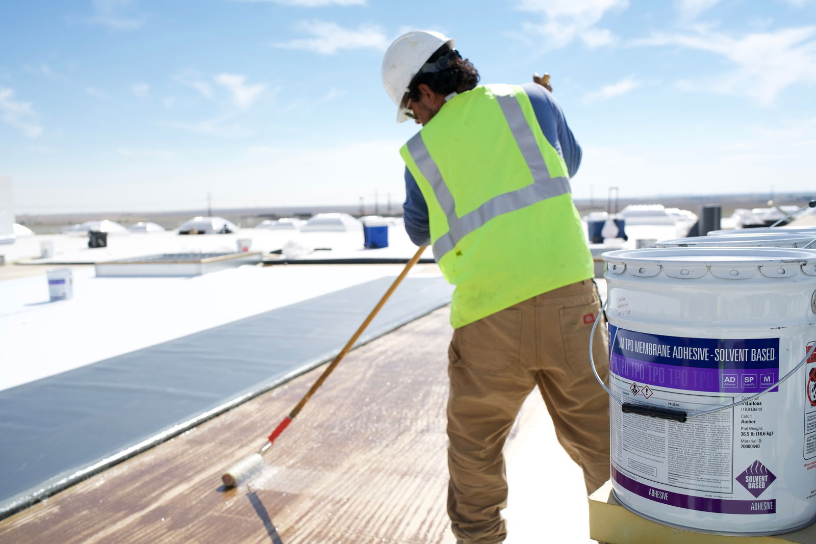 Johns Manville Announces Launch of JM QuickFoam® Adhesive