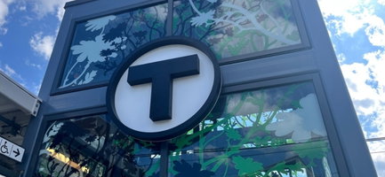 MBTA Selects STV to Procure its First Battery-Electric Locomotives