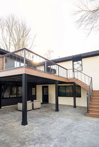 DSI's New Westbury(R) Aluminum Wraps Feature Beauty and Durability