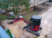 From land to sea: Yanmar excavators on a mission for cleaner water in Campania 