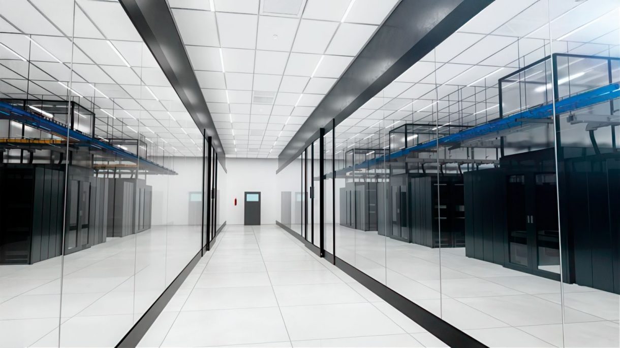 New DynaMax® LT Structural Ceilings from Armstrong Ideal for Colocation Data Centers