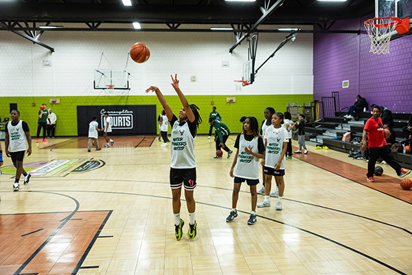 Two cities, one goal: Sport opens doors to understanding sustainability and AI